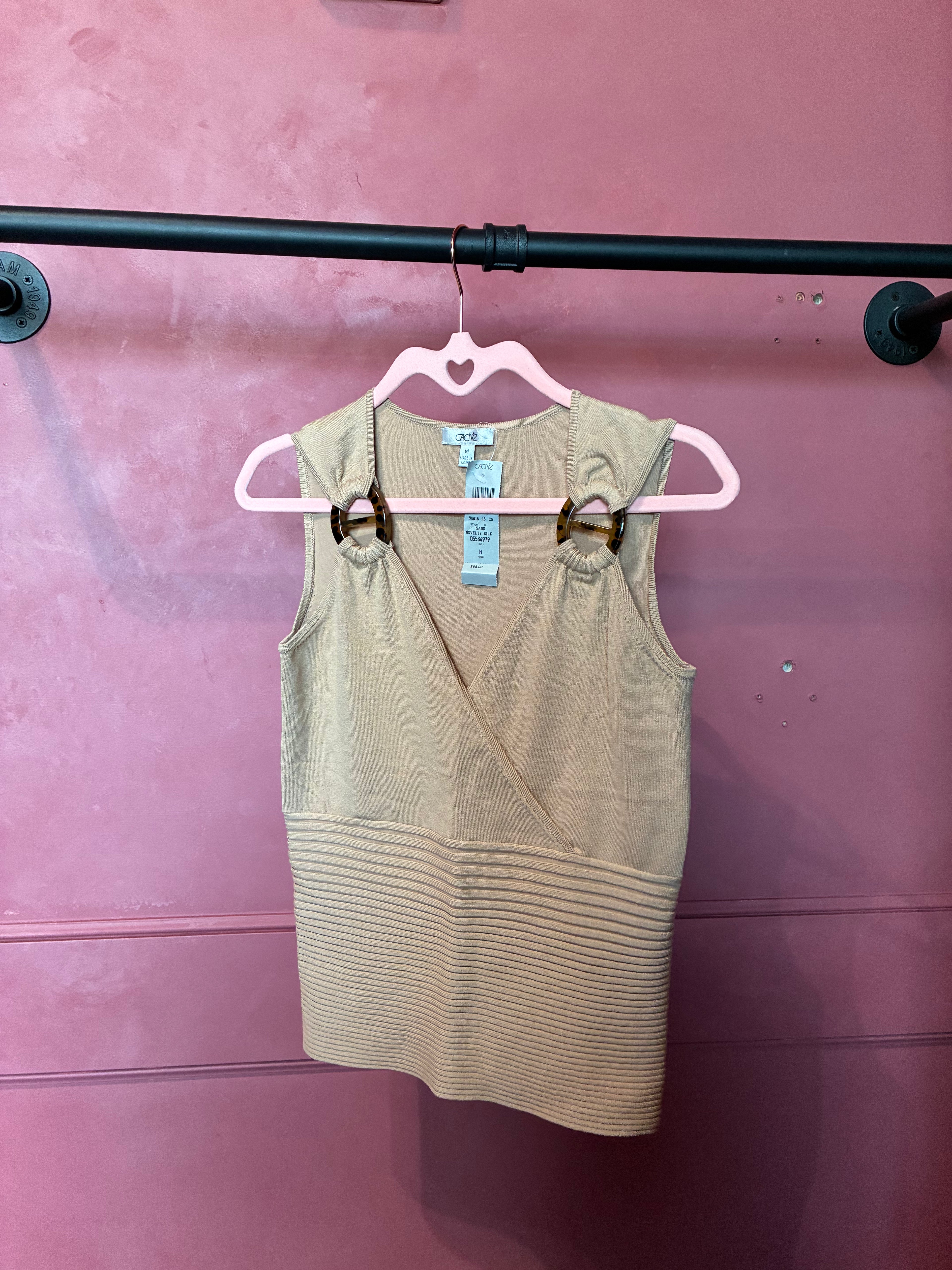 Vintage Caché Gold Tortoiseshell Ring Knit Top